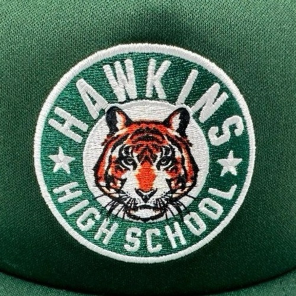 Nike x Stranger Things Hawkins High School Trucker Hat Snapback Green CQ8461-323 - Picture 5 of 13